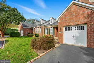 156 Topaz Ct, Warrenton, VA 20186 - Photo 3