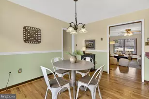 11228 Cardinal Dr, Remington, VA 22734 - Photo 9