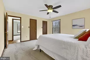 11228 Cardinal Dr, Remington, VA 22734 - Photo 19