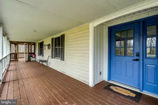 4645 Morgans Bluff Dr, Marshall, VA 20115 - Photo 5