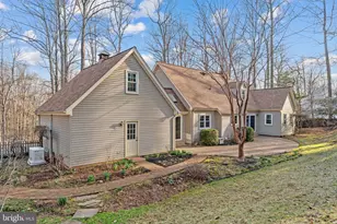 5835 Hunton Wood Dr, Broad Run, VA 20137 - Photo 43