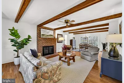 5835 Hunton Wood Drive, Broad Run, VA 20137 - Photo 5