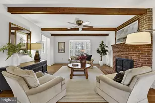 5835 Hunton Wood Dr, Broad Run, VA 20137 - Photo 15