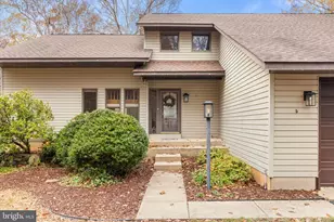 8423 Lock Ln, Warrenton, VA 20186 - Photo 3