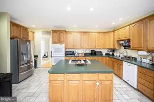 5823 Sumerduck Rd, Sumerduck, VA 22742 - Photo 9