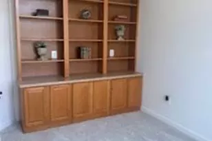 213 N View Cir, Warrenton, VA 20186 - Photo 23