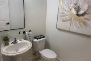 213 N View Cir, Warrenton, VA 20186 - Photo 5