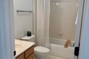 213 N View Cir, Warrenton, VA 20186 - Photo 19