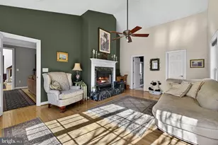 9491 Walsingham Ln, Marshall, VA 20115 - Photo 17