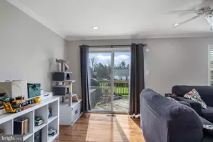 202 Leeds Ct E, Warrenton, VA 20186 - Photo 11