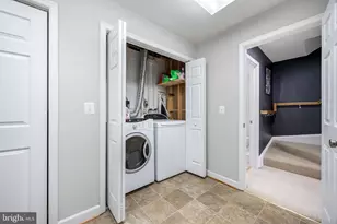 202 Leeds Ct E, Warrenton, VA 20186 - Photo 21