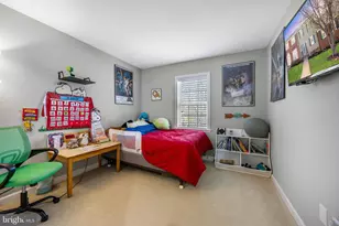 202 Leeds Ct E, Warrenton, VA 20186 - Photo 15