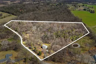 8277 Lock Ln, Warrenton, VA 20186 - Photo 7