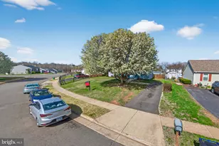 11698 Fort Union Dr, Remington, VA 22734 - Photo 9