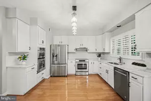 7182 Brewster Ln, Warrenton, VA 20187 - Photo 11