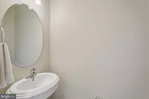 6854 Averbach Ct, Warrenton, VA 20187 - Photo 19