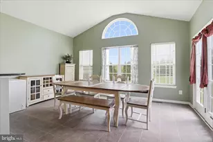 7550 Edington Dr, Warrenton, VA 20187 - Photo 13