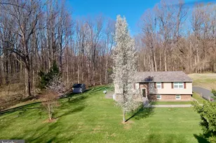 5632 Red Maple Ct, Warrenton, VA 20187 - Photo 3