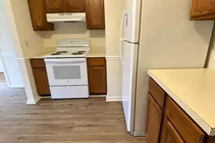 207 Fairfield Dr, Warrenton, VA 20186 - Photo 5