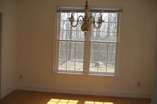 10504 Warland Rd, Marshall, VA 20115 - Photo 7