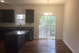 8289 Kates Ct, Bealeton, VA 22712 - Photo 5