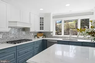 114 Erin Dr, Warrenton, VA 20186 - Photo 13