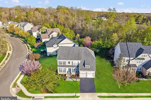 7153 Comrie Ct, Warrenton, VA 20187 - Photo 3