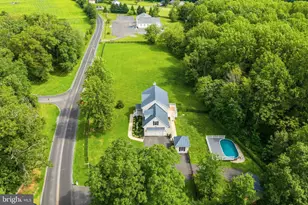 7135 Leeds Manor Rd, Marshall, VA 20115 - Photo 3