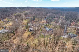 5828 Hunton Wood Dr, Broad Run, VA 20137 - Photo 81