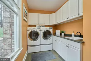 5828 Hunton Wood Dr, Broad Run, VA 20137 - Photo 31