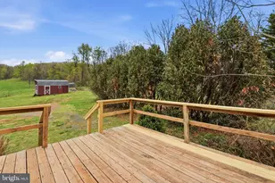 1901 Misty Mdws Ln, Markham, VA 22643 - Photo 9