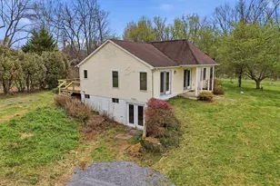 1901 Misty Mdws Ln, Markham, VA 22643 - Photo 53