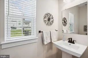 8016 International Dr, Warrenton, VA 20187 - Photo 9