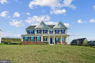 8016 International Dr, Warrenton, VA 20187 - Photo 1