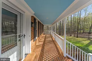 6026 Finchingfield Rd, Warrenton, VA 20187 - Photo 3