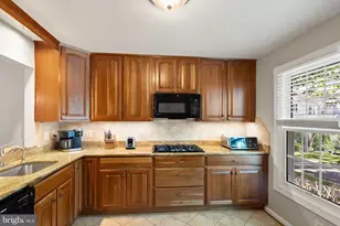 711 Acorn Ct, Warrenton, VA 20186 - Photo 5