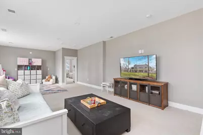 8189 Summerfield Hills Drive, Warrenton, VA 20186 - Photo 31