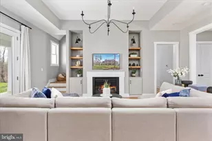 8189 Summerfield Hills Dr, Warrenton, VA 20186 - Photo 13