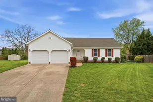 11242 Cedar Lee Ct, Bealeton, VA 22712 - Photo 1