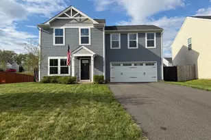5035 Godwins Landing Dr, Remington, VA 22734 - Photo 1