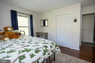 6197 Edwards Dr, Broad Run, VA 20137 - Photo 25