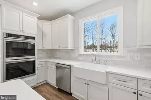 9586 S Pines Rd, Warrenton, VA 20186 - Photo 25