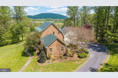 4722 S Cowpasture Lane S, Hume, VA 22639 - Photo 3