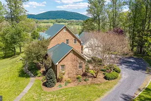 4722 S Cowpasture Ln S, Hume, VA 22639 - Photo 3