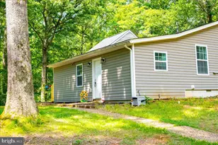 12350 Roselawn Ln, Midland, VA 22728 - Photo 1