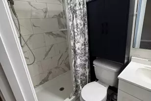 12350 Roselawn Ln, Midland, VA 22728 - Photo 3