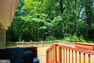 12350 Roselawn Ln, Midland, VA 22728 - Photo 29