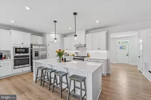 2008 Woodstock St, Warrenton, VA 20187 - Photo 9