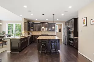 8025 Side Hill Dr, Warrenton, VA 20187 - Photo 13