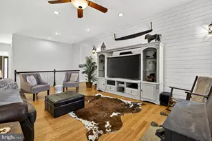 7312 Oak Ln, Marshall, VA 20115 - Photo 21